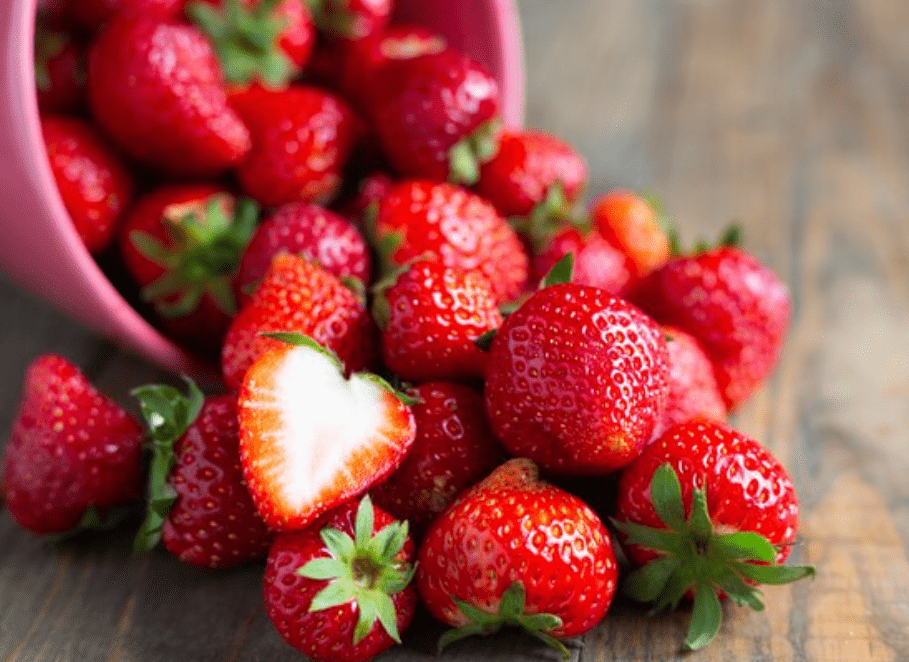 Como preservar morangos na geladeira - Imagem de Jcomp no Freepik
