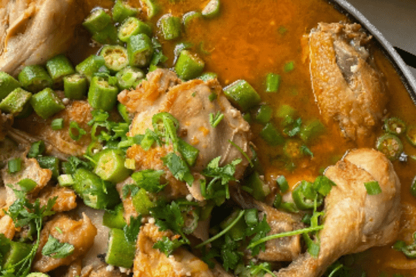 Frango com Quiabo - Imagem via Instagram nossacasabh