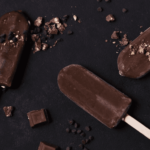 Sobremesa de abacate com poucos ingredientes